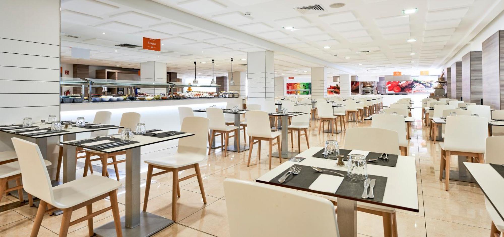 环球圣塔波萨公园酒店 圣蓬萨 外观 照片