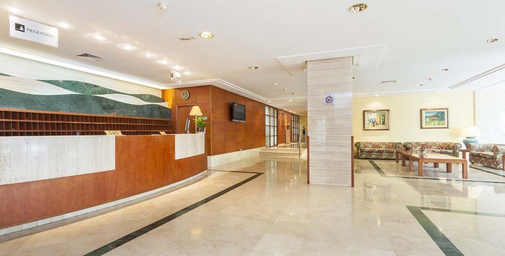 环球圣塔波萨公园酒店 圣蓬萨 外观 照片